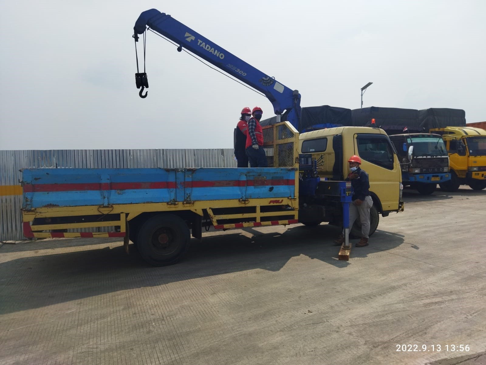 Dokumentasi foco crane pada situs Cipta Unggul Samudra